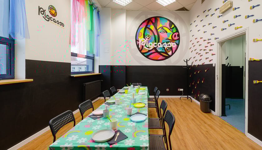 Powiększ obraz: Pigcasso Creative Paint House