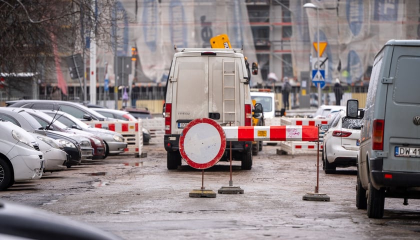 Ekipa remontowa MPWiK na ul. Inowrocławskiej