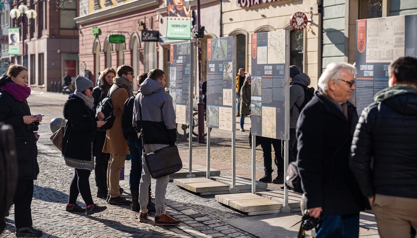 Powiększ obraz: <p>Wernisaż wystawy Wrocławski Węzeł Wodny, ul. Świdnicka (29 stycznia 2024)</p>