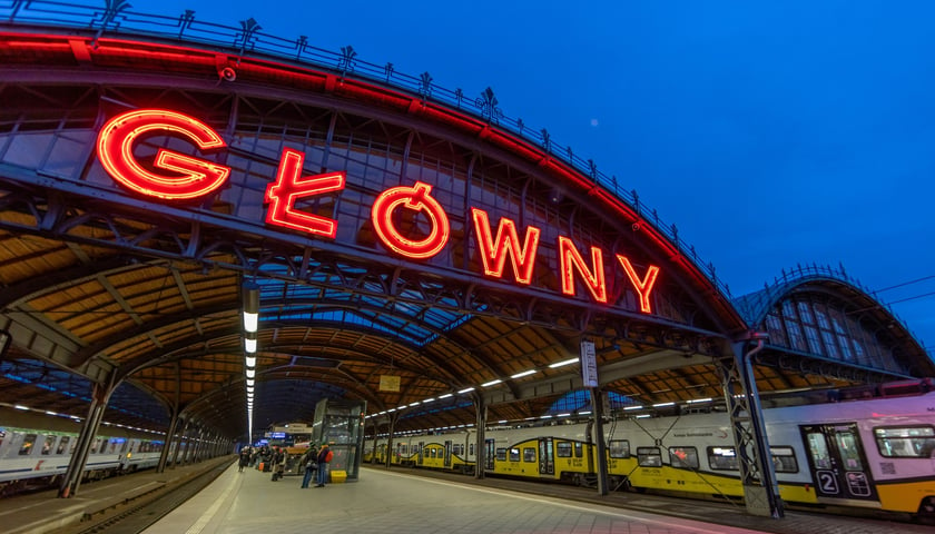Powiększ obraz: Dworzec Wrocław Główny