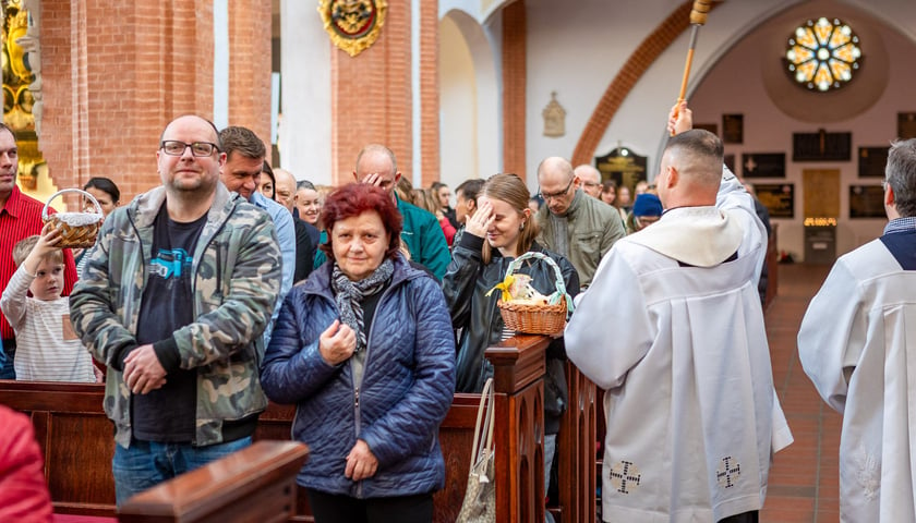 Święcenie pokarmów w kościołach we Wrocławiu