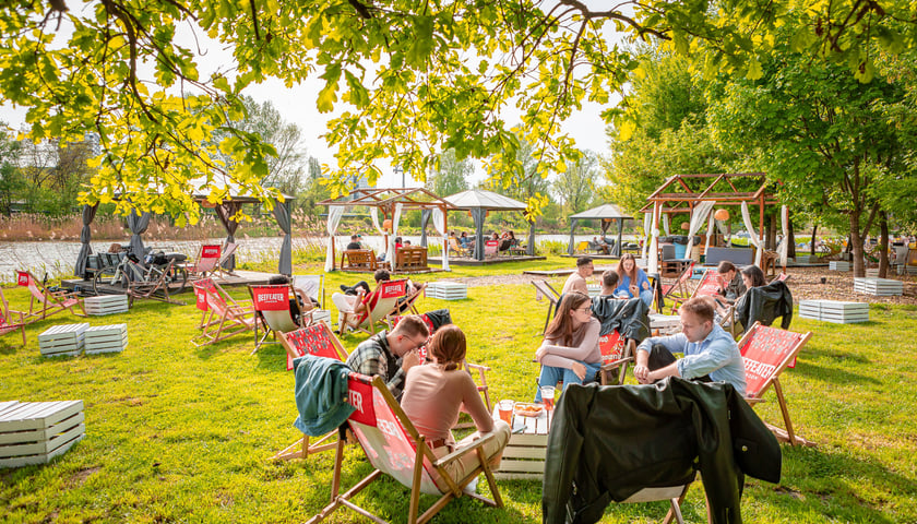 Powiększ obraz: Beach bar Forma Płynna, Wrocław