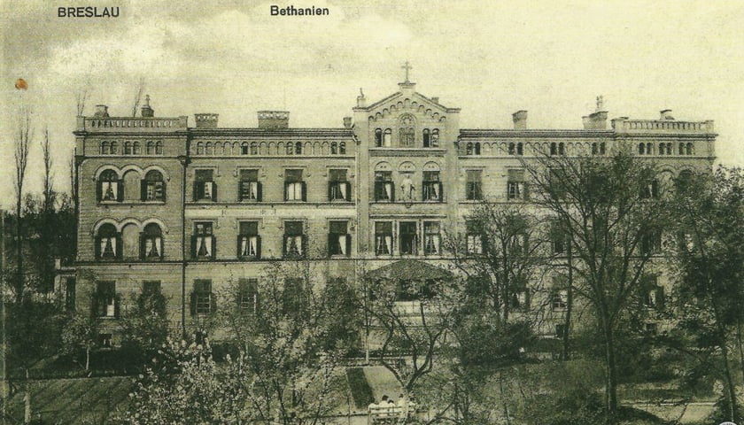 Powiększ obraz: Bethanien Diakonissenanstalt, budynek główny, rok 1914