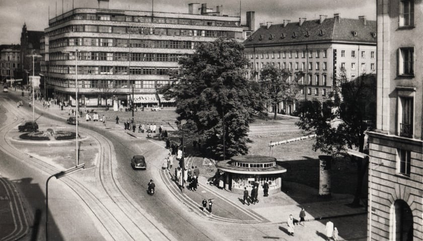 Plac Kościuszki z widocznym Okrąglakiem