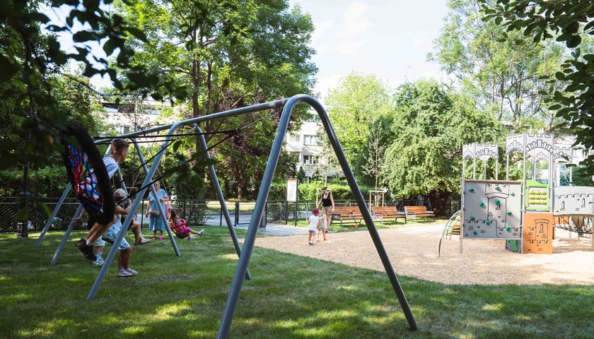 Nowy plac zabaw w centrum Wrocławia