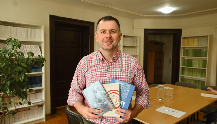 Powiększ obraz: Marcin Skrabka, dyrektor Wydawnictwa Uniwersytetu Wrocławskiego