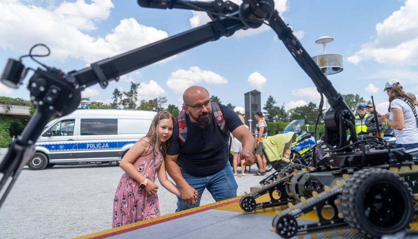 Powiększ obraz: <p>Piknik z okazji 105. rocznicy powołania Policji Państwowej (22.07.2024)</p>