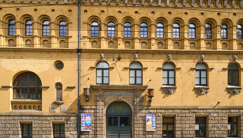Powiększ obraz: Wrocławskie Centrum SPA przy ul. Teatralnej