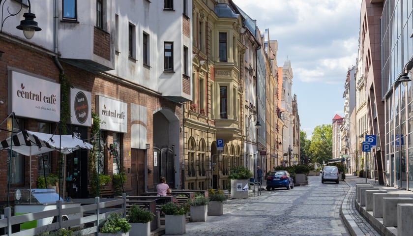 Powiększ obraz: Na zdjęciu ulica świętego Antoniego we Wrocławiu.