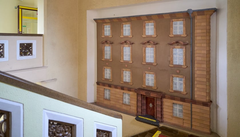 Powiększ obraz: Budynek ZUS przy ul. Pretficza we Wrocławiu