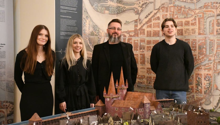 Powiększ obraz: Twórcy makiety: Agnieszka Pałka, Sofija Dumanchuk, dr Roland Mruczek, Mikita Berdzik