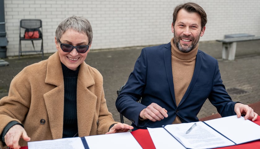 Powiększ obraz: Przebudowa LO nr III we Wrocławiu - konferencja prasowa 26.02.2025 r.