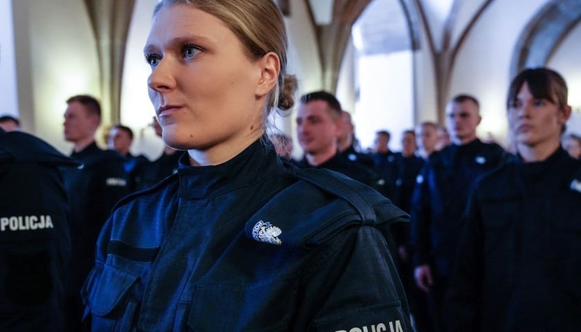 Ślubowanie policjantów w Ratuszu we Wrocławiu