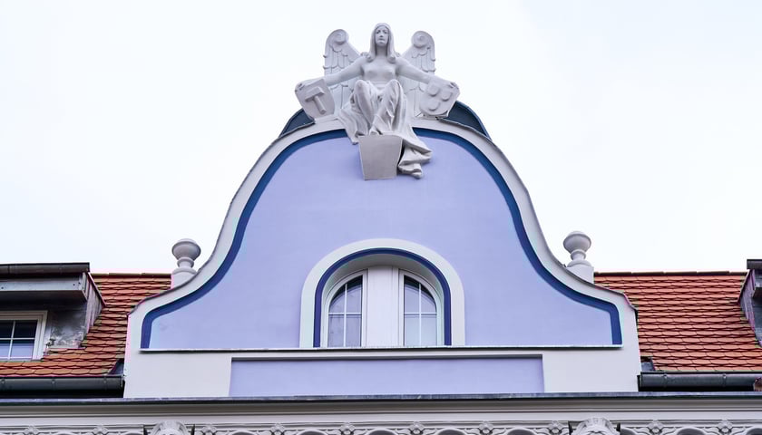 Powiększ obraz: Fasada kamienicy Piastowska 25 po remoncie