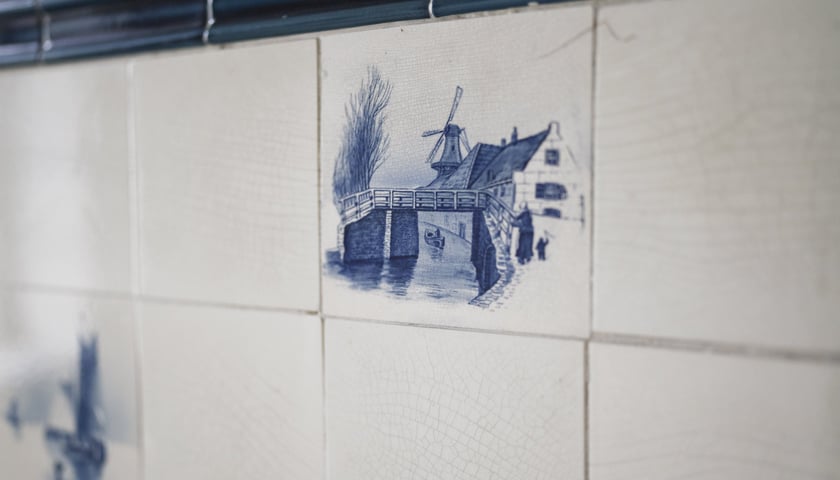 Wnętrza kamienic 1, 1a i 1b na Dworcowej we Wrocławiu