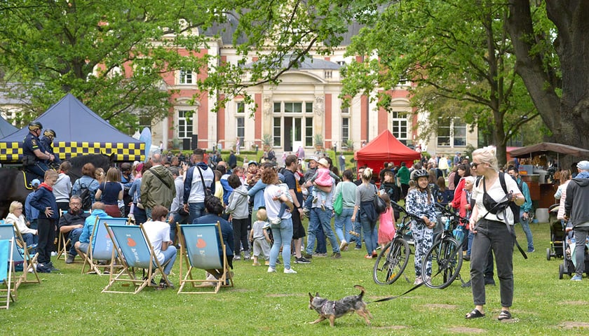 Powiększ obraz: <p>Dni Przyrodnik&oacute;w na Pawłowicach, zdjęcie archiwalne</p>