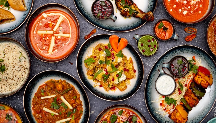 Powiększ obraz: Kasturi to niedawno otwarta restauracja indyjska we Wrocławiu. Zjemy tu m.in. curry, ryż z warzywami czy dania z grilla.