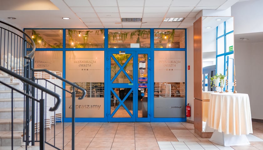 Powiększ obraz: Restauracja Orbita w maju 2025