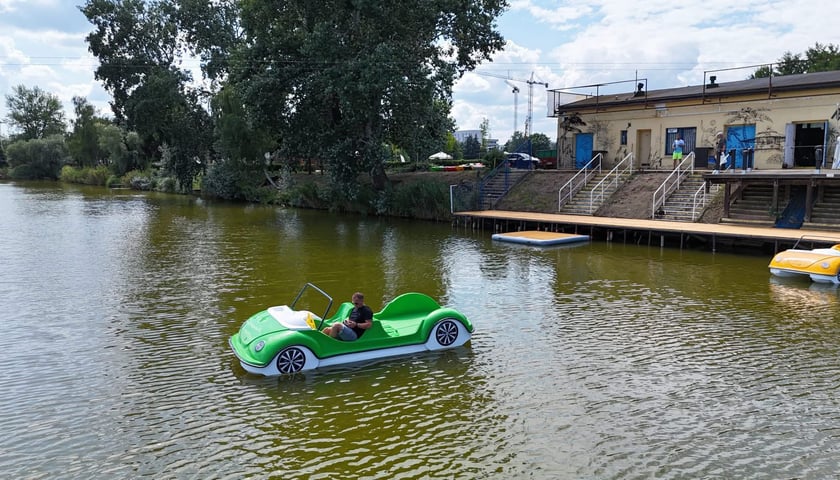 Powiększ obraz: Rowerek wodny