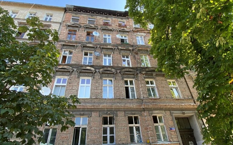 Kamienica pl. Strzelecki przed modernizacją