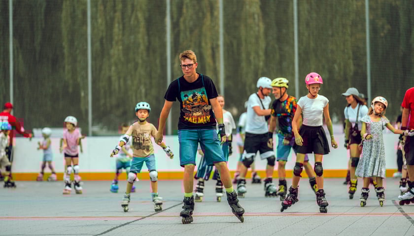 Powiększ obraz: <p>Skate Night przy ul. Lotniczej, Wrocław 08.08.2025</p>