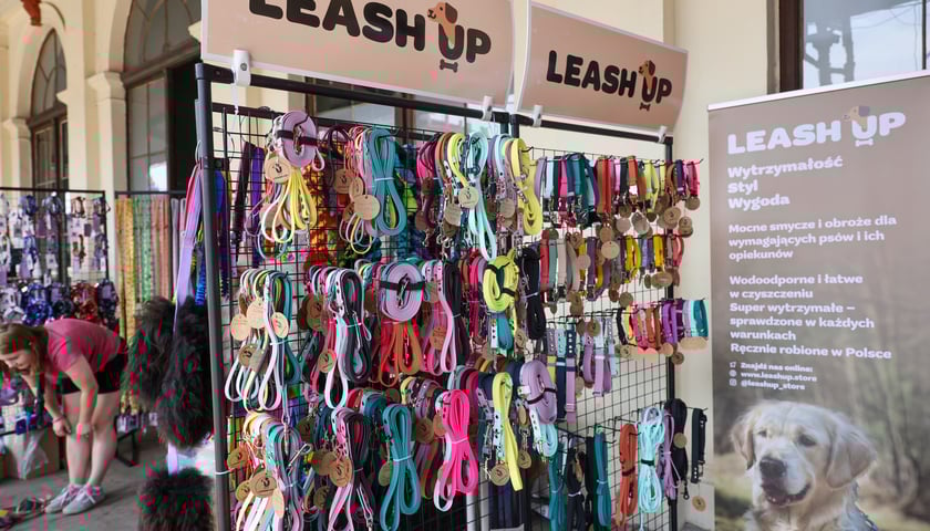 Powiększ obraz: Targi dla zwierzaków na Świebodzkim