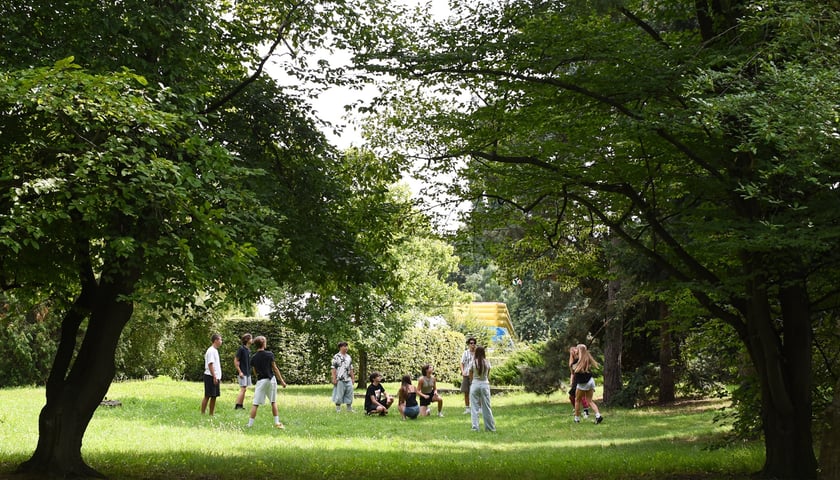 Powiększ obraz: Upalna sobota (9 sierpnia) we Wrocławiu