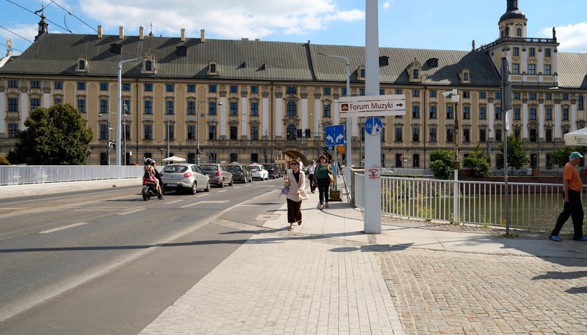 Powiększ obraz: Mosty Uniwersyteckie na ostatnim etapie remontu, 19 sierpnia 2025