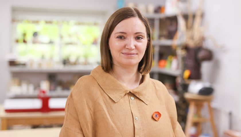 Powiększ obraz: Ewa Żmuda, wicedyrektorka Wrocławskiego Centrum Integracji