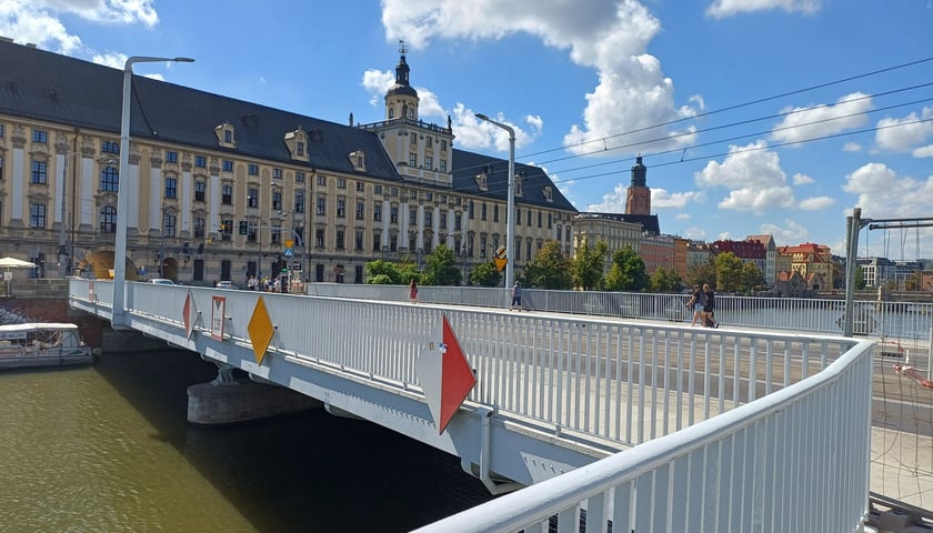 Powiększ obraz: <p>Mosty Uniwersyteckie</p>