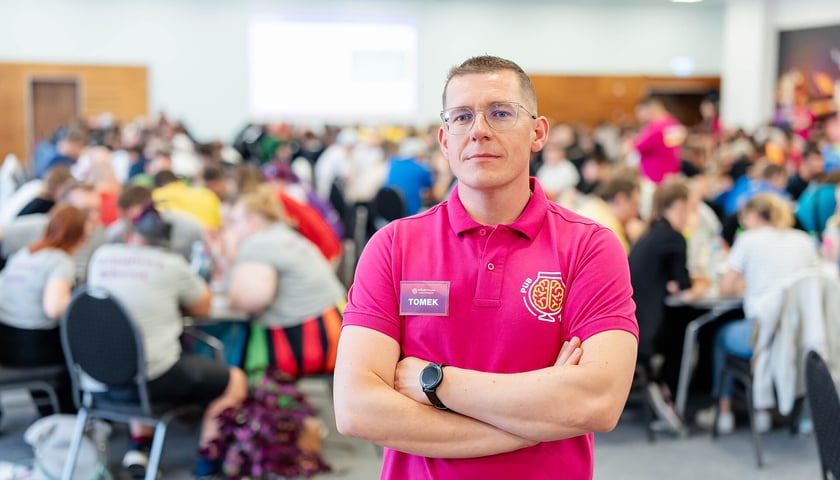 Powiększ obraz: Tomasz, szef firmy PubQuiz