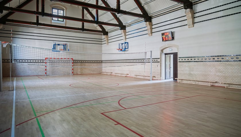 Powiększ obraz: Wyremontowana sala gimnastyczna w Zespole Szkół Zawodowych nr 5 przy ul. Dawida