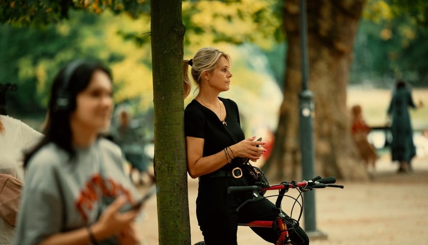 W parku Południowym z koncertem w cyklu „Muzyczne Parki Wrocławia” wystąpiła Marzena Słowik z zespołem „Słowik e os pássaros do amor”.