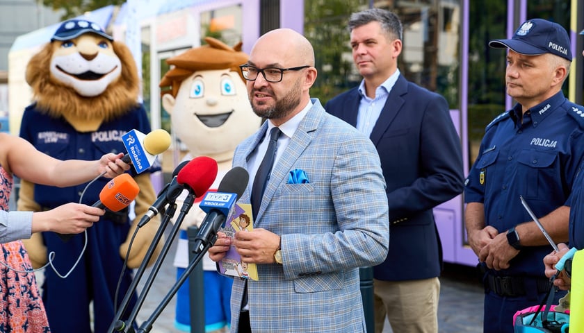 Powiększ obraz: Witold Woźny, prezes MPK Wrocław