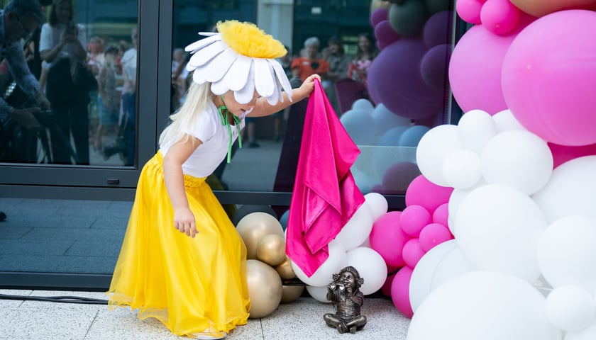 Powiększ obraz: <p>Uroczyste otwarcie&nbsp;Centrum Terapii i Wsparcia ZOBACZ MNIE w Rodzinie przy ulicy Bolkowskiej 3. Wrocław, 4 września 2025.</p>