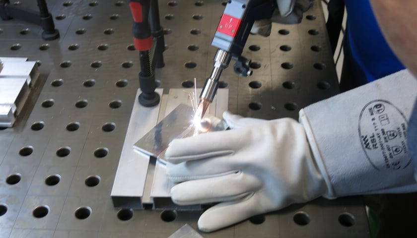 Otwarcie Branżowego Centrum Umiejętności dla elektryków przy ul. Strzegomskiej 49a