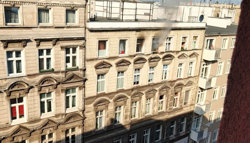 Powiększ obraz: Pożar mieszkania przy ul. Chrobrego