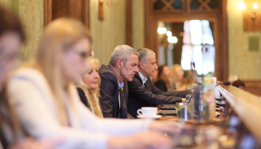 Powiększ obraz: <p>Sesja Rady Miejskiej Wrocławia, 11 września 2025</p>