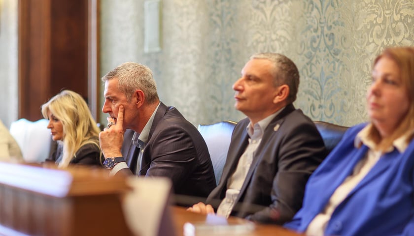 Powiększ obraz: XXIII sesja Rady Miejskiej Wrocławia