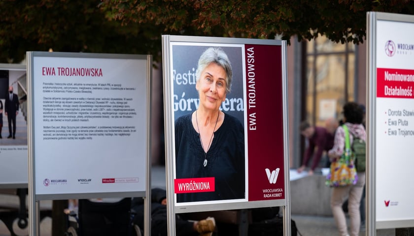 Powiększ obraz: Wystawa "Wrocławianki" na ul. Świdnickiej