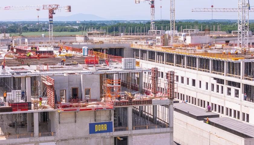 Szpital onkologiczny w budowie w czerwcu 2025