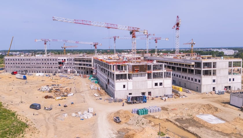 Szpital onkologiczny w budowie w czerwcu 2025