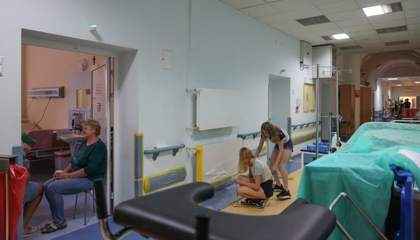 "Zadyma", czyli remont w czynie społecznym na oddziale ginekologii onkologicznej.