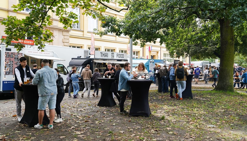 Powiększ obraz: Sobota 13 września na Gastro Miasto przy bulwarze Dunikowskiego