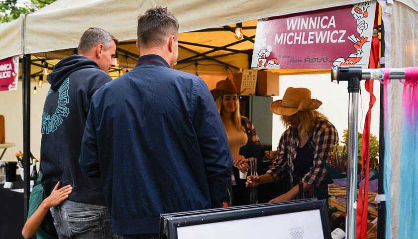 Powiększ obraz: Sobota 13 września na Gastro Miasto przy bulwarze Dunikowskiego