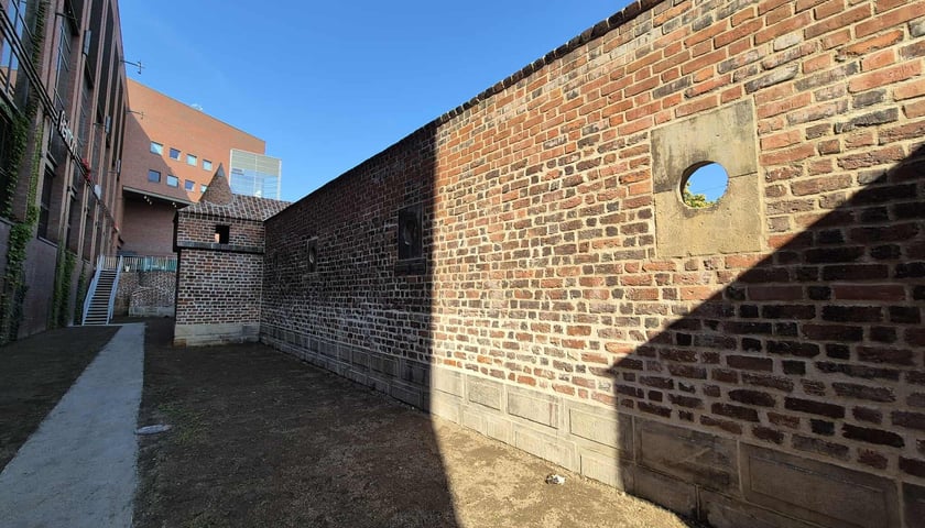 Basteja Hioba po renowacji