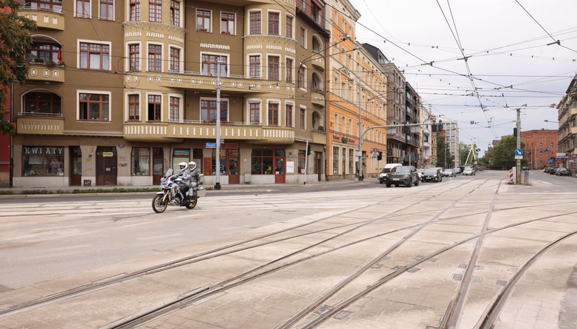 Powiększ obraz: Skrzyżowanie ulic Dubois i Drobnera