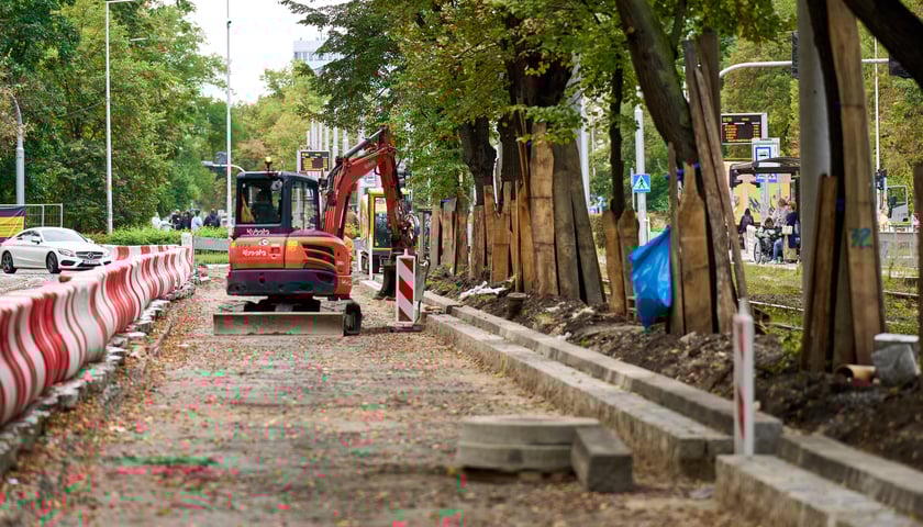 Powiększ obraz: Remont Powstańców Śląskich