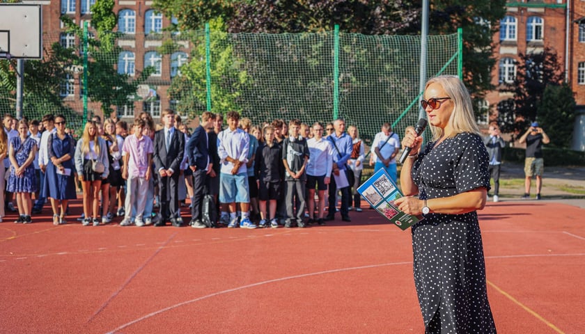 Powiększ obraz: <p>Katarzyna Zwierzyńska-Paluszek, dyrektorka SP nr 1</p>