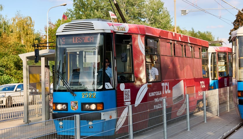 Powiększ obraz: Wrocławski tramwaj Konstal 105